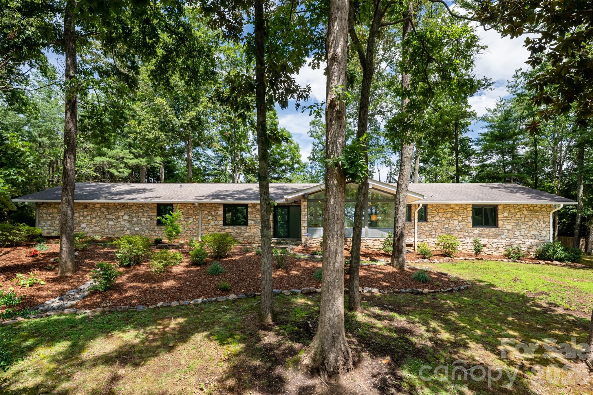 4th image of 24 Amherst Rd, Biltmore Forest, NC 28803 | MLS# 4394304
