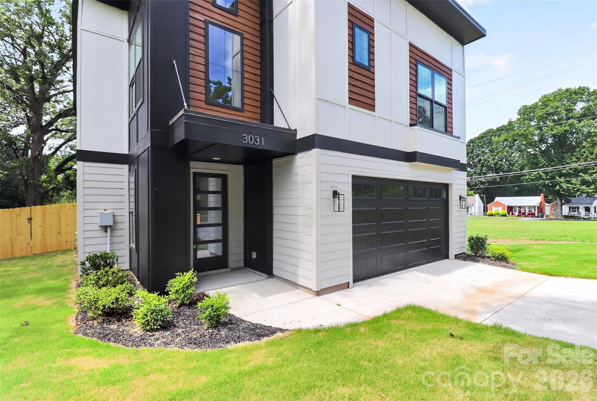 2nd image of 3031 Mathis Dr, Charlotte, NC 28208 | MLS# 4394538