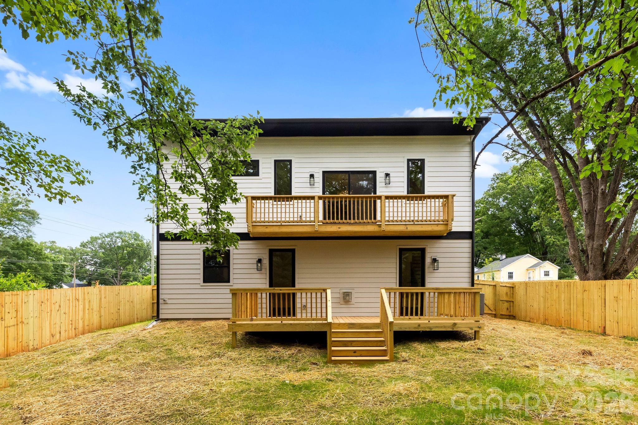 42nd image of 3031 Mathis Dr, Charlotte, NC 28208 | MLS# 4394538