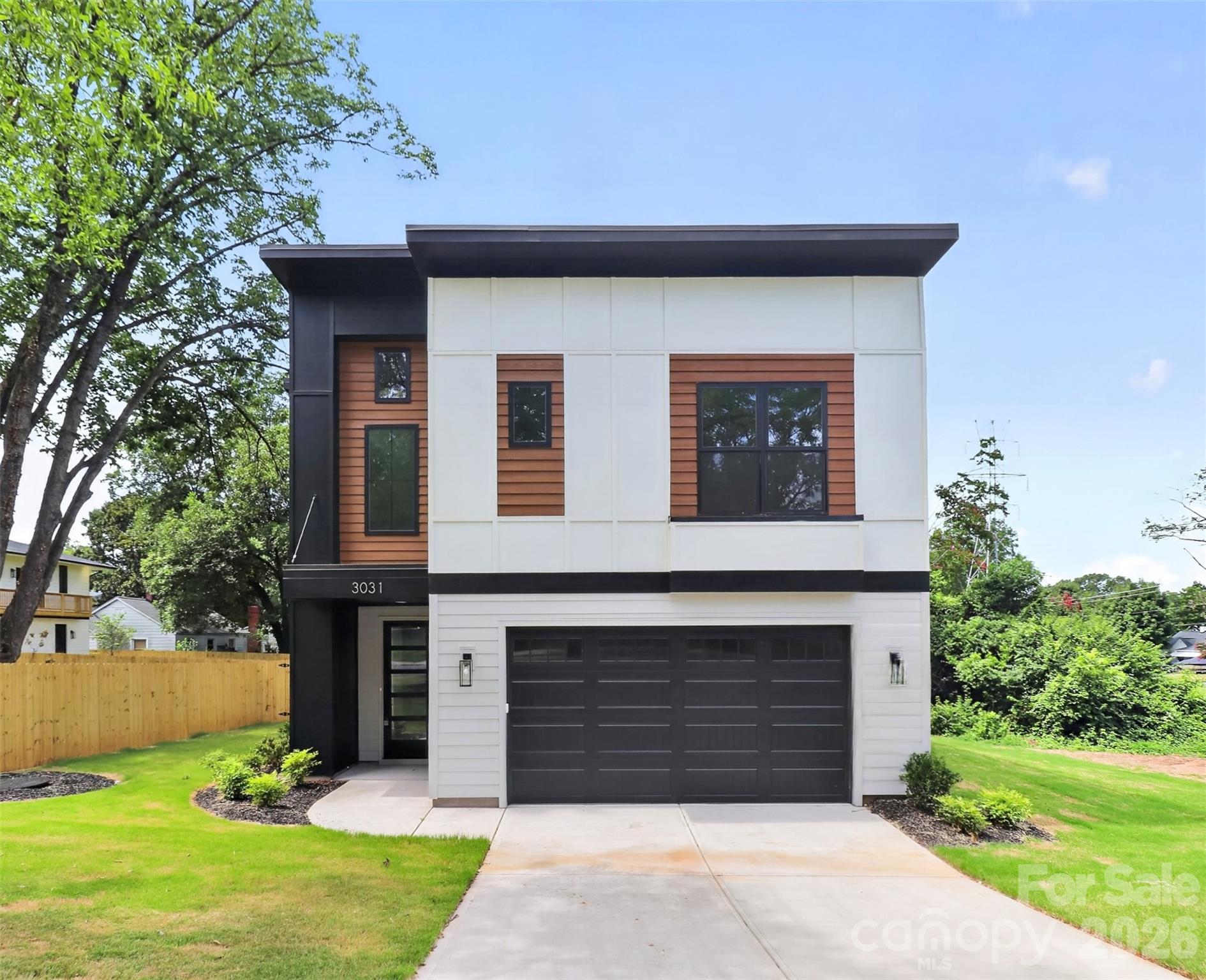 3rd image of 3031 Mathis Dr, Charlotte, NC 28208 | MLS# 4394538