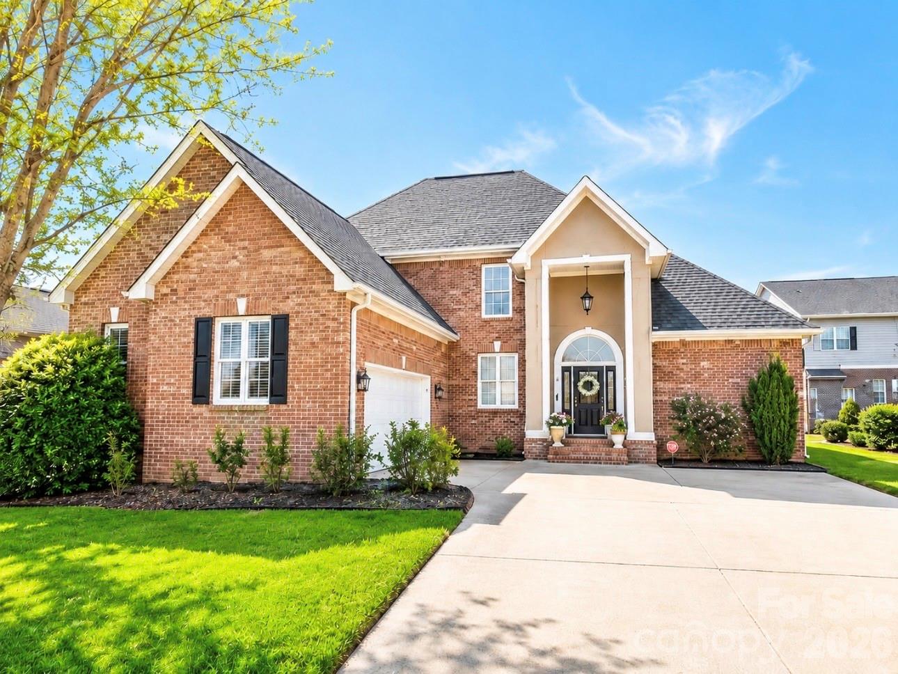1st image of 1710 30th Avenue Dr Ne, Hickory, NC 28601 | MLS# 4394901