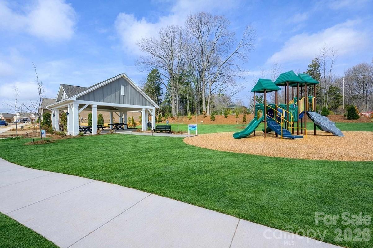 2nd image of 13146 Macon Hall Dr, Mint Hill, NC 28227 | MLS# 4395122