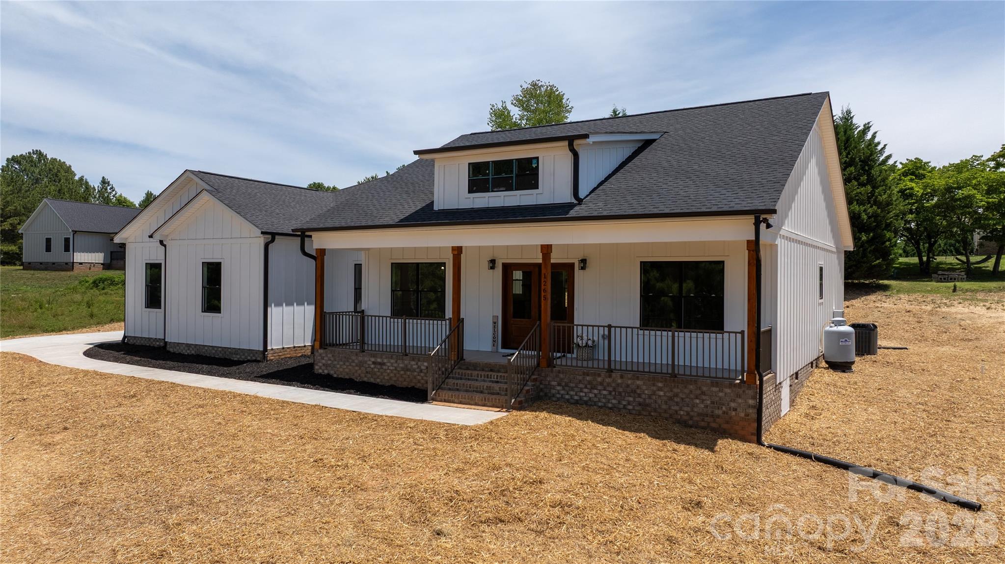 5th image of 1265 Misty Ln, Hickory, NC 28601 | MLS# 4395922