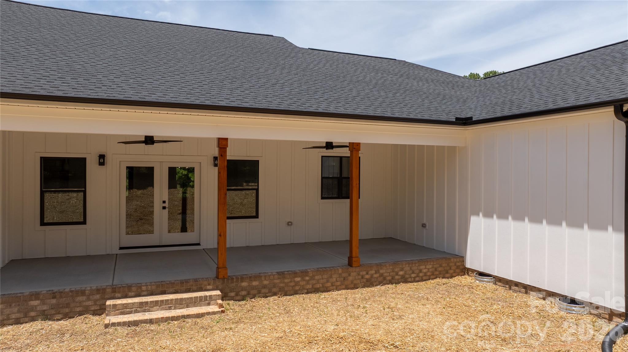 3rd image of 1265 Misty Ln, Hickory, NC 28601 | MLS# 4395922