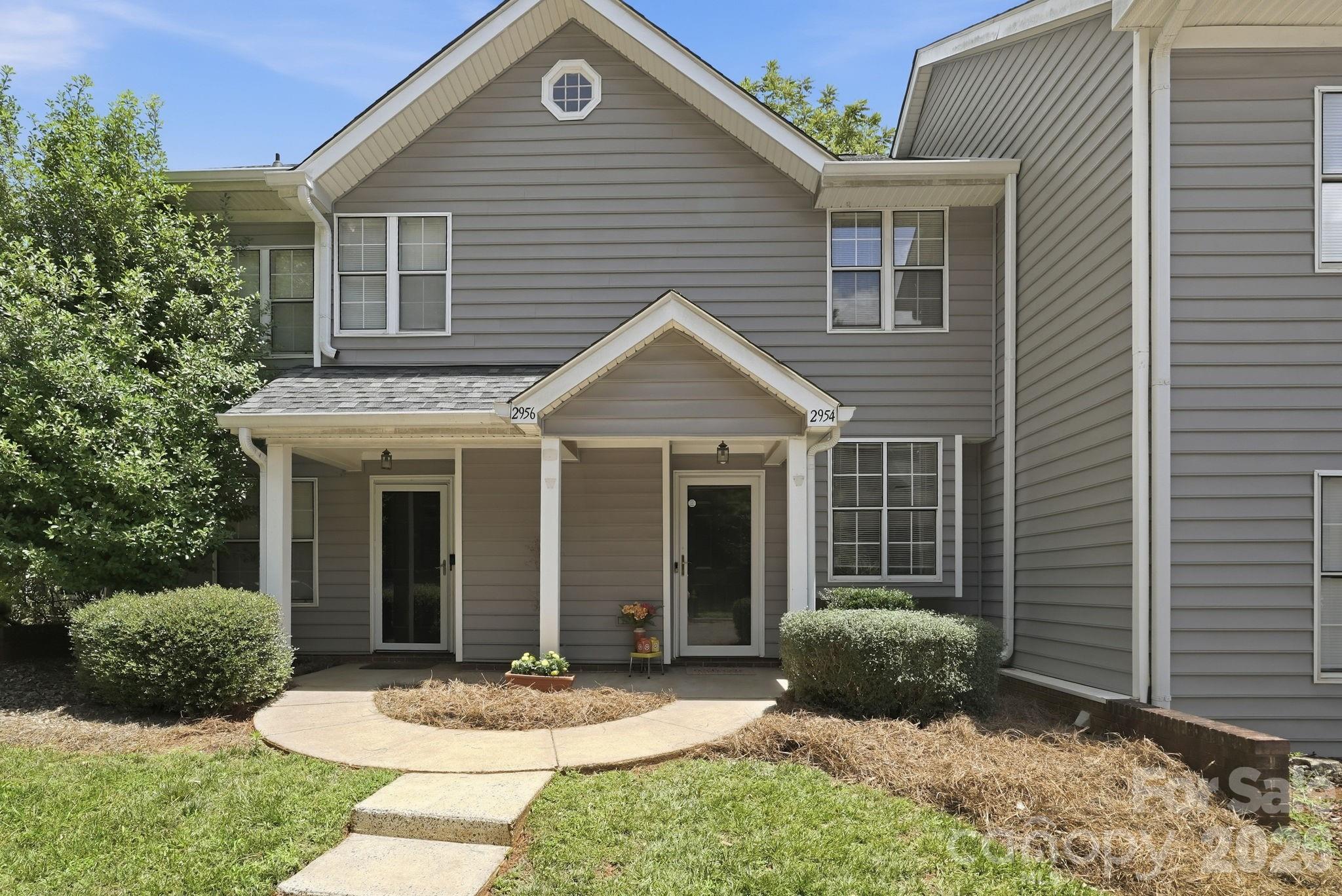 image of 2954 Iron Gate Ln, Charlotte, NC 28212 | MLS# 4396954