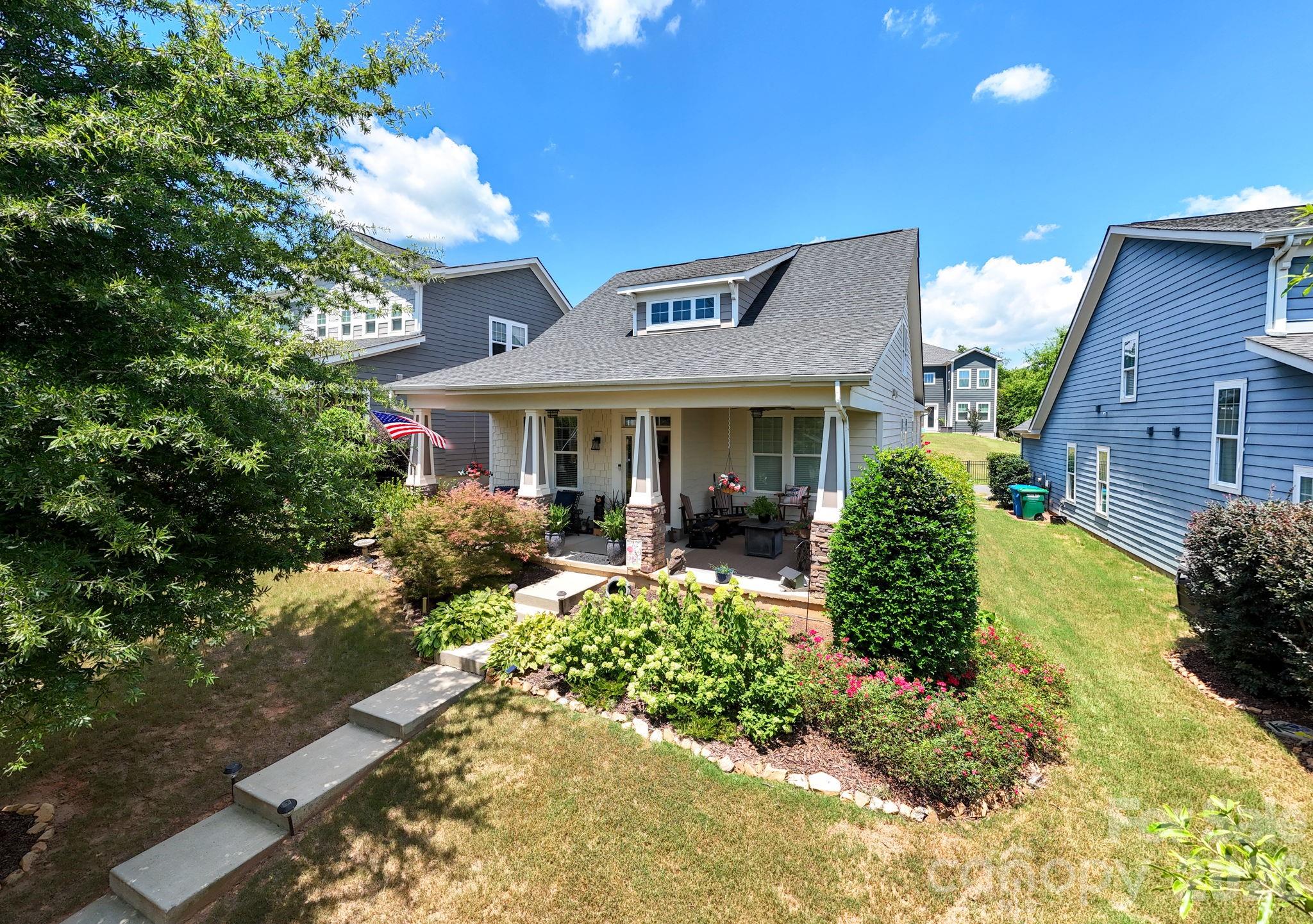 Homes for sale in Cramerton, NC | 116 Keats Aly, Cramerton, NC 28032 | MLS# 4397083