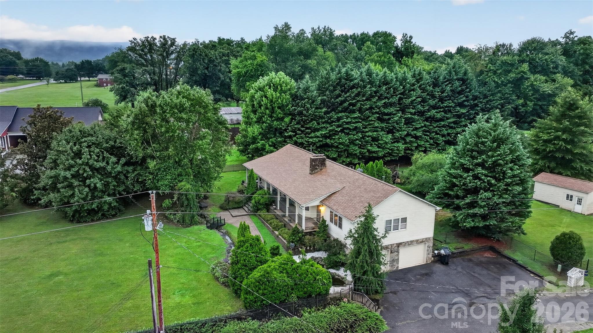 40th image of 1117 Cedar Creek Dr, Morganton, NC 28655 | MLS# 4397791