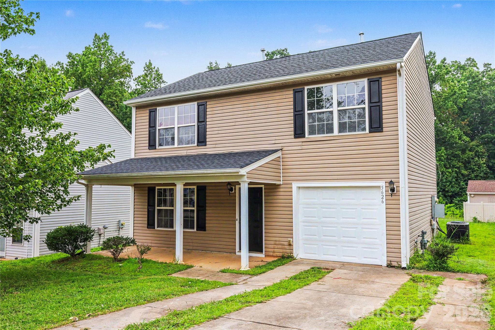 4th image of 5626 Graypark Dr, Charlotte, NC 28269 | MLS# 4398433
