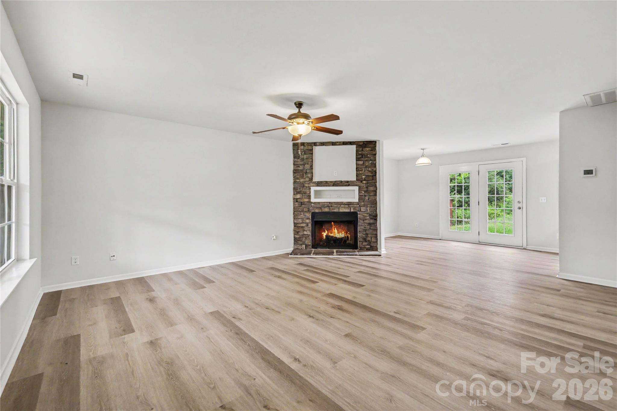 5th image of 5626 Graypark Dr, Charlotte, NC 28269 | MLS# 4398433