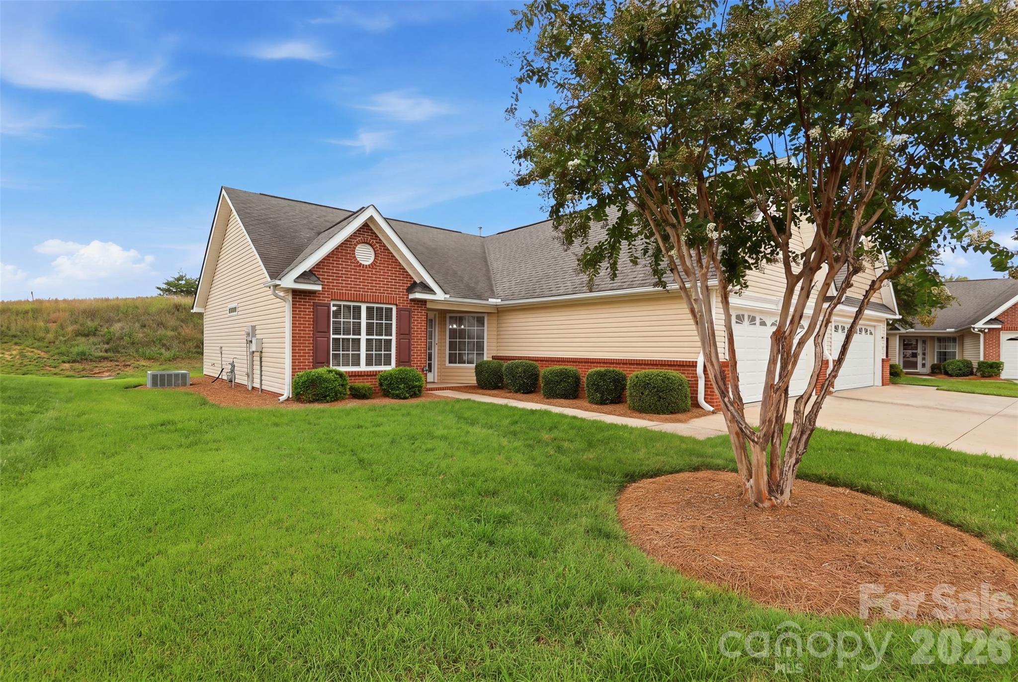 3rd image of 1306 Bayswater Dr, High Point, NC 27265 | MLS# 4399020
