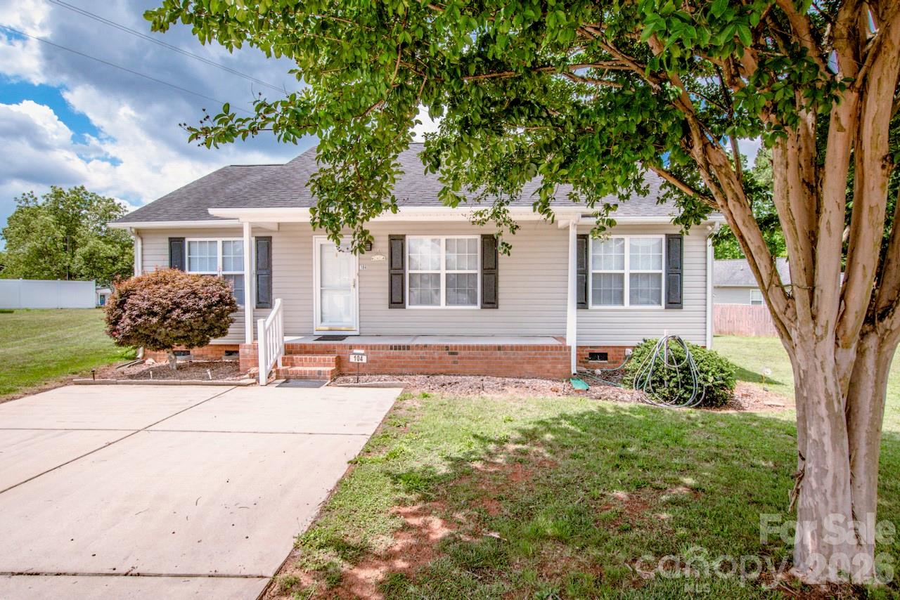 3rd image of 104 Birch Ct, China Grove, NC 28023 | MLS# 4399032