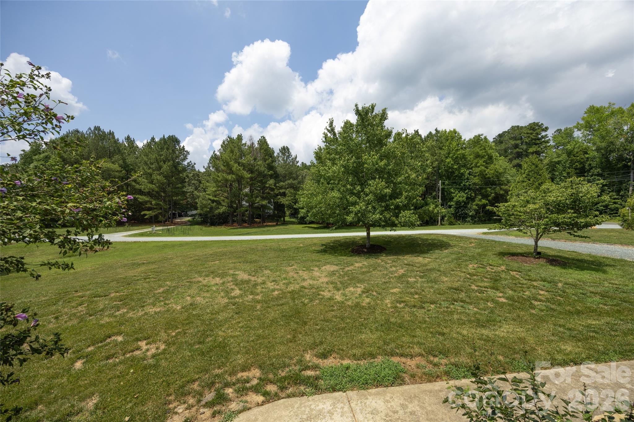 3rd image of 100 Fairmont Pl, Hillsborough, NC 27278 | MLS# 4399978