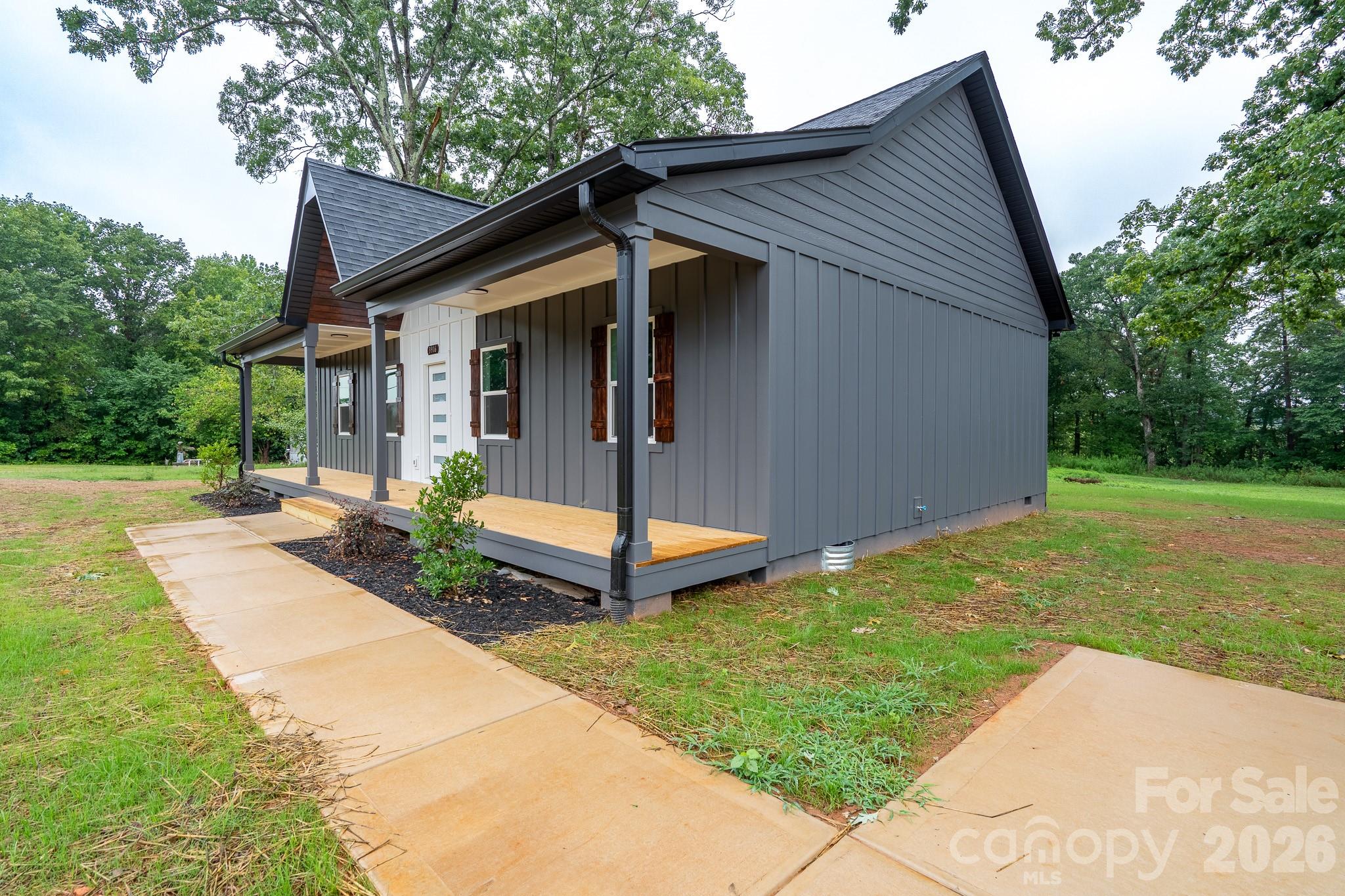 4th image of 3916 E Maiden Rd, Maiden, NC 28650 | MLS# 4400107