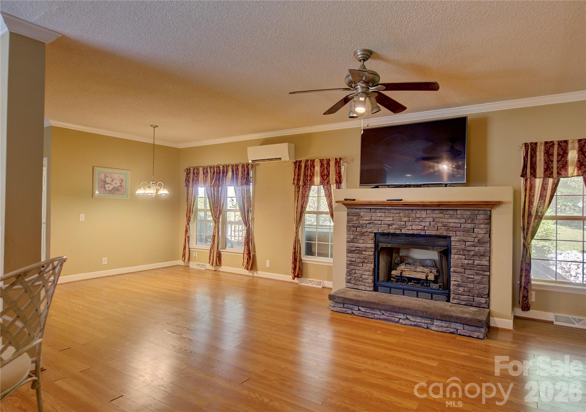 Homes for sale in Bakersville, NC | 498 Broad Branch Rd, Bakersville, NC 28705 | MLS# 4400220