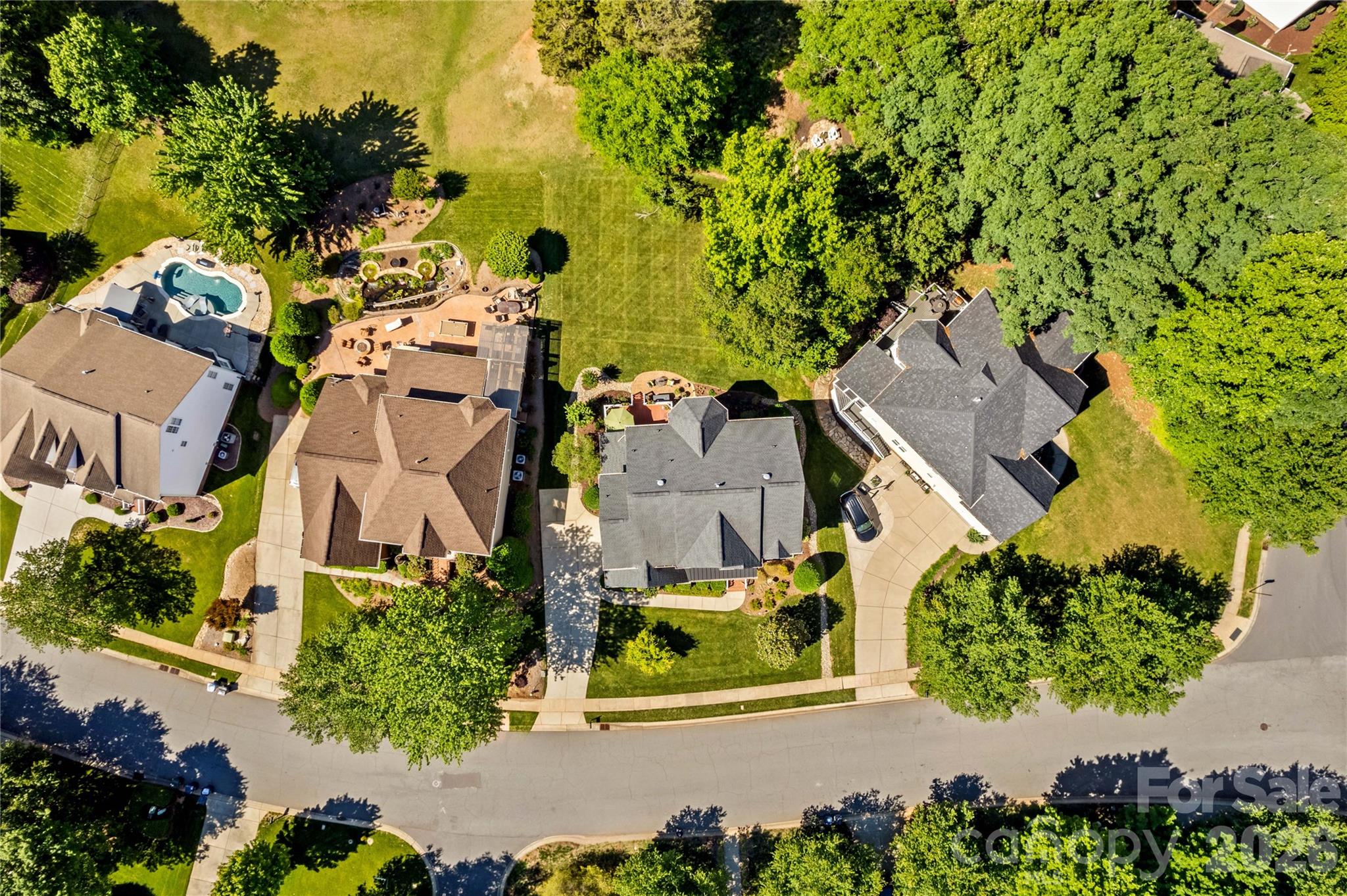 3rd image of 16203 Northstone Dr, Huntersville, NC 28078 | MLS# 4400961