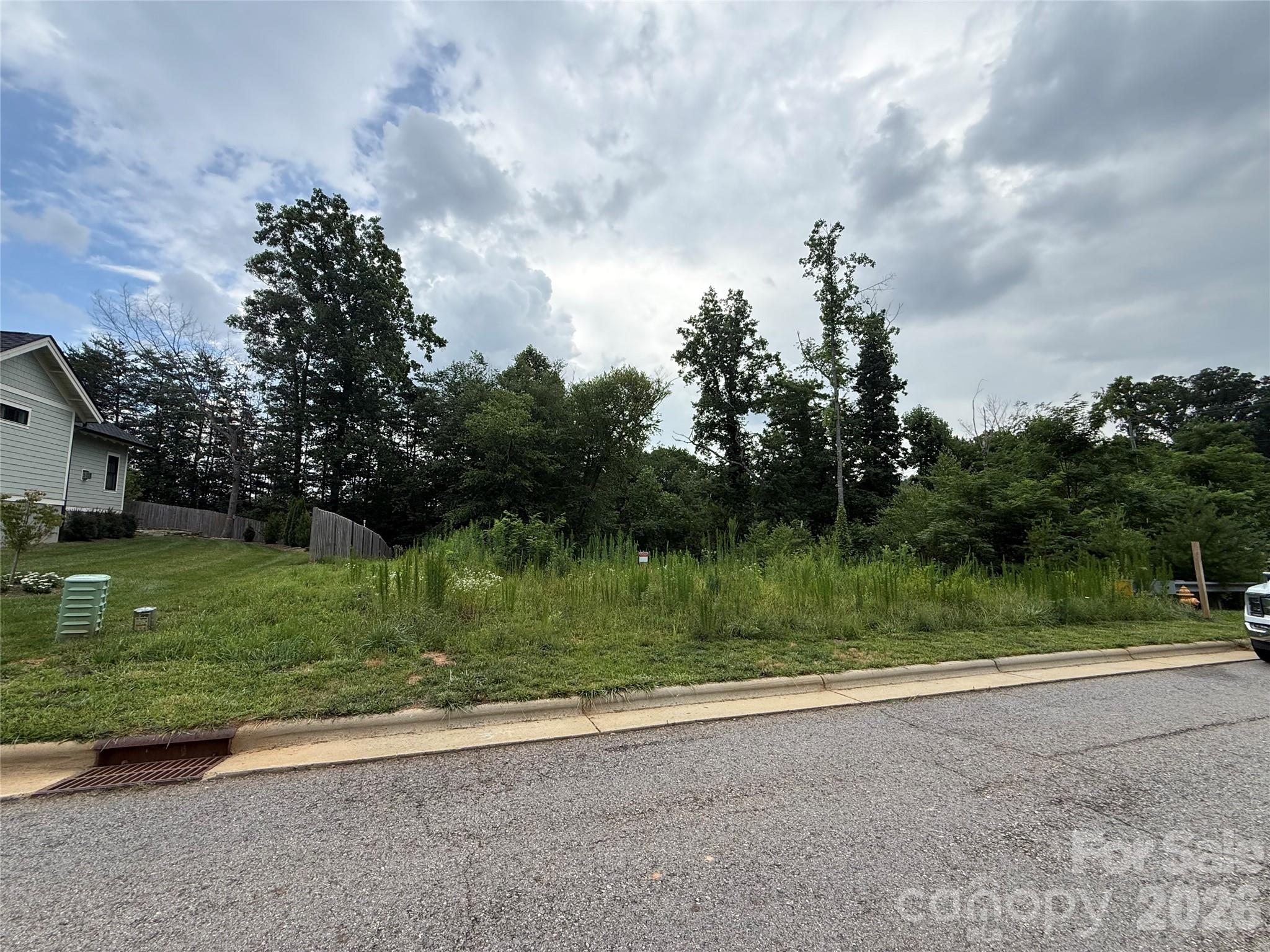 4th image of 27 Starwood Valley Trl, Arden, NC 28704 | MLS# 4401002