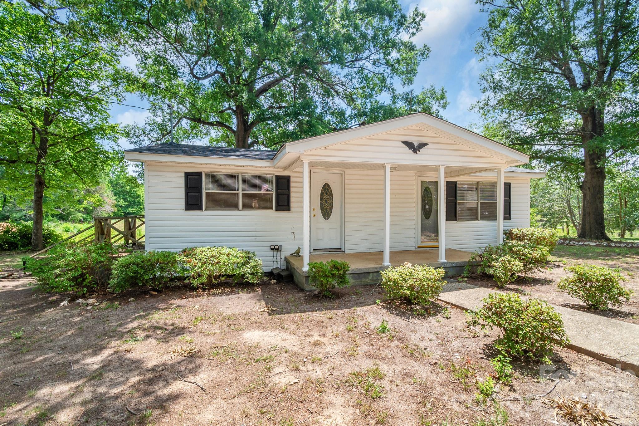 Homes for sale in Pageland, SC | 197 Faulkenberry Rd, Pageland, SC 29728 | MLS# 4401542