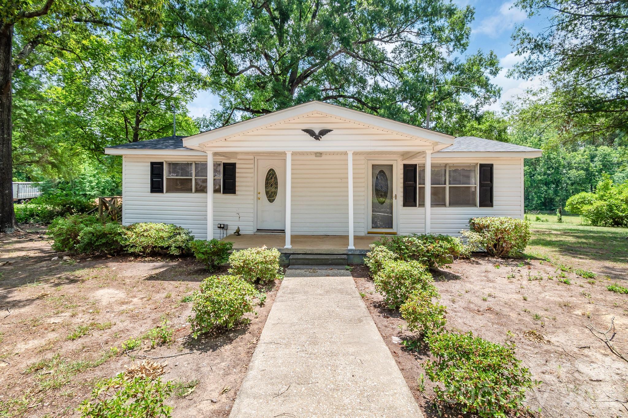 Homes for sale in Pageland, SC | 197 Faulkenberry Rd, Pageland, SC 29728 | MLS# 4401542