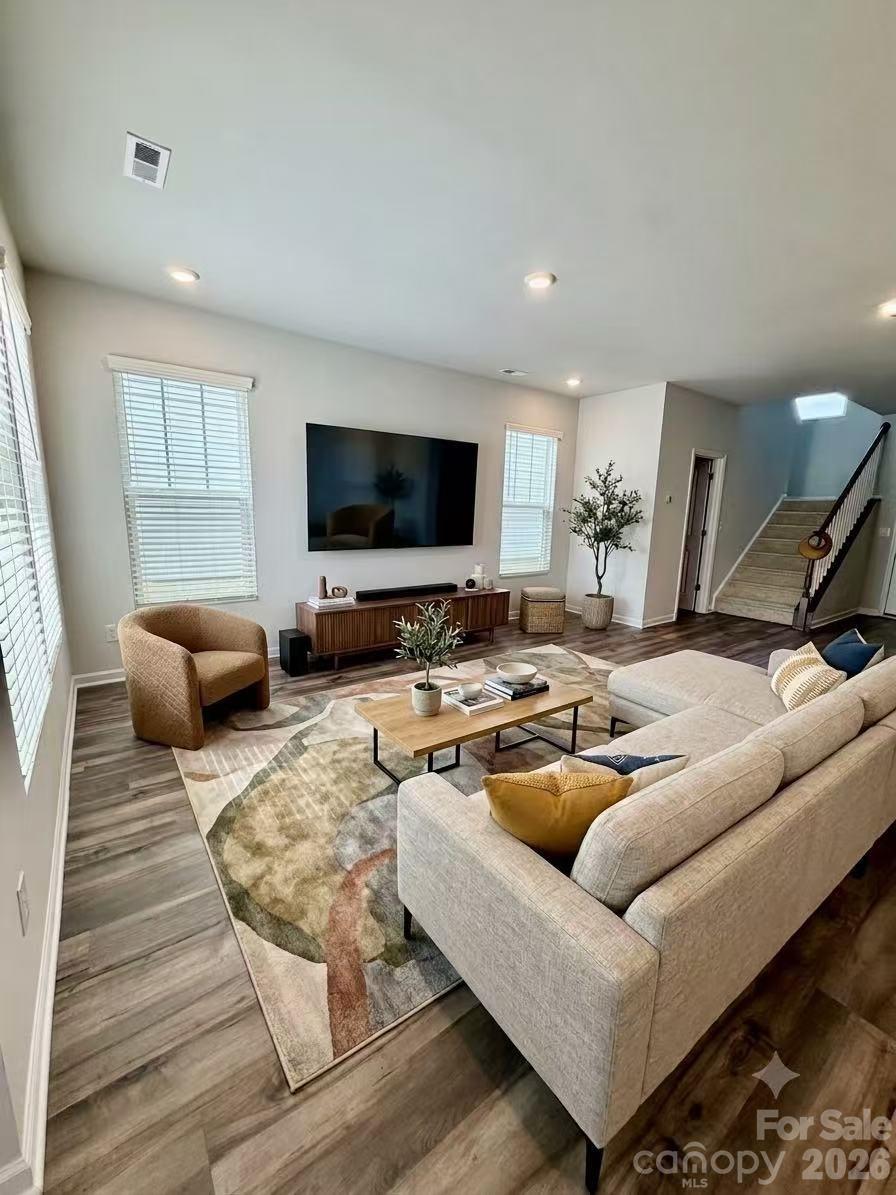2nd image of 325 Johnston Dr, Pineville, NC 28134 | MLS# 4401573
