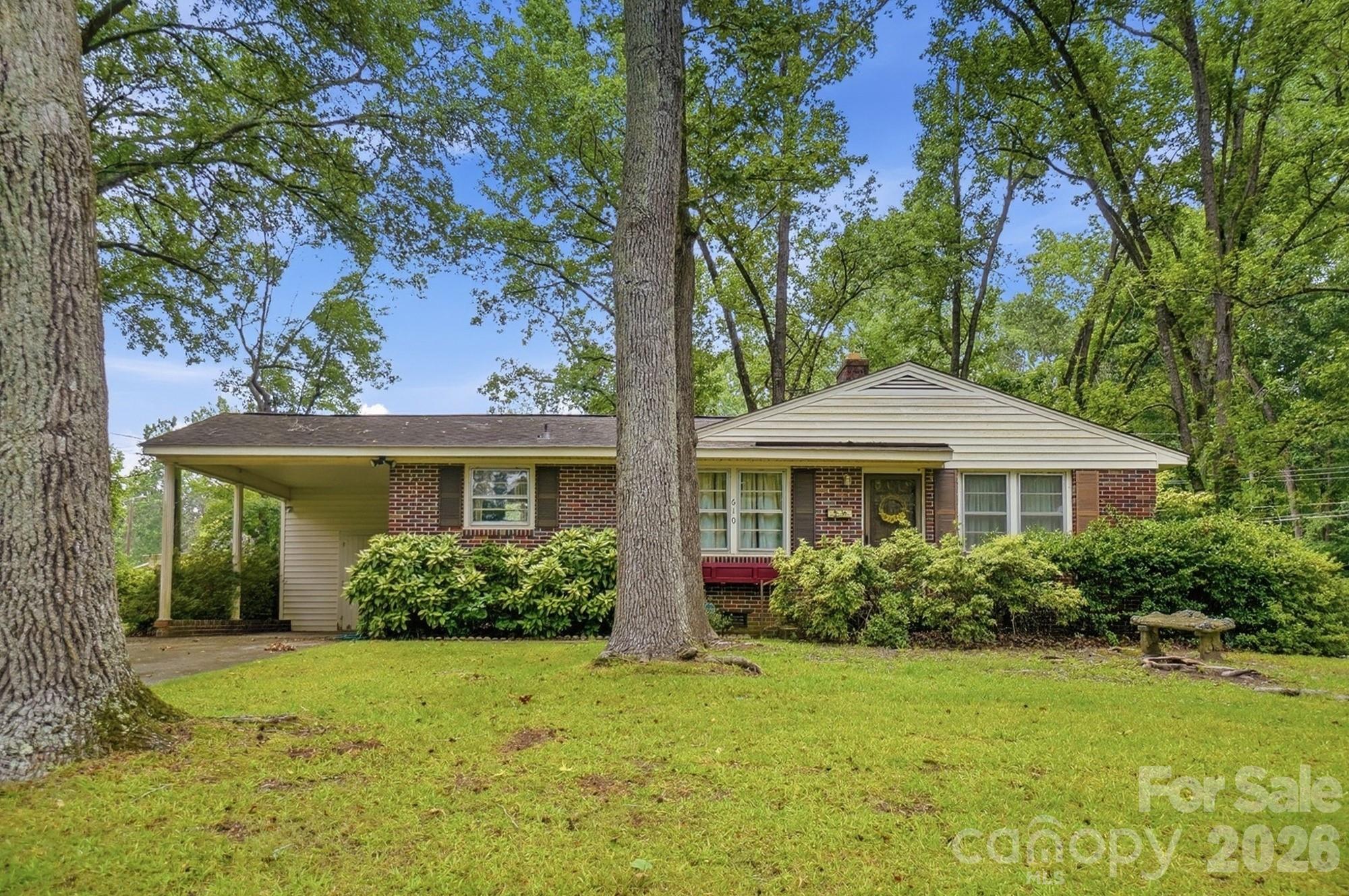 Homes for sale in Lancaster, SC | 610 Laurel Ct, Lancaster, SC 29720 | MLS# 4401615