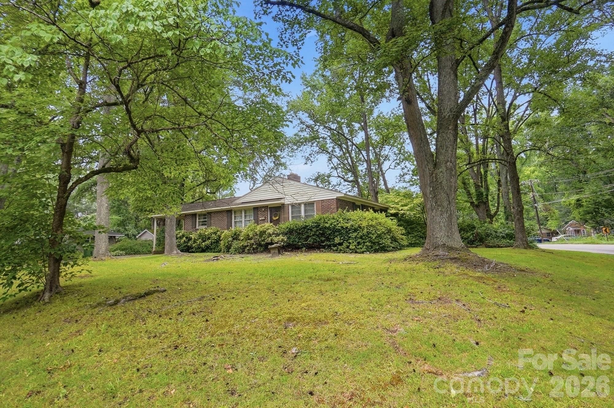 Homes for sale in Lancaster, SC | 610 Laurel Ct, Lancaster, SC 29720 | MLS# 4401615