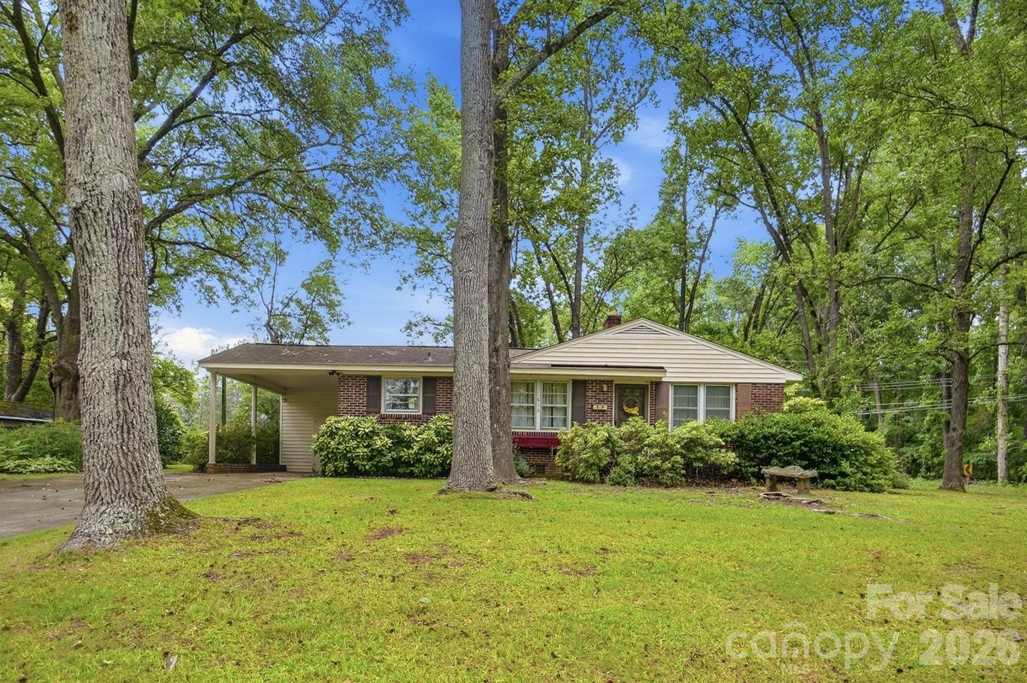 Homes for sale in Lancaster, SC | 610 Laurel Ct, Lancaster, SC 29720 | MLS# 4401615