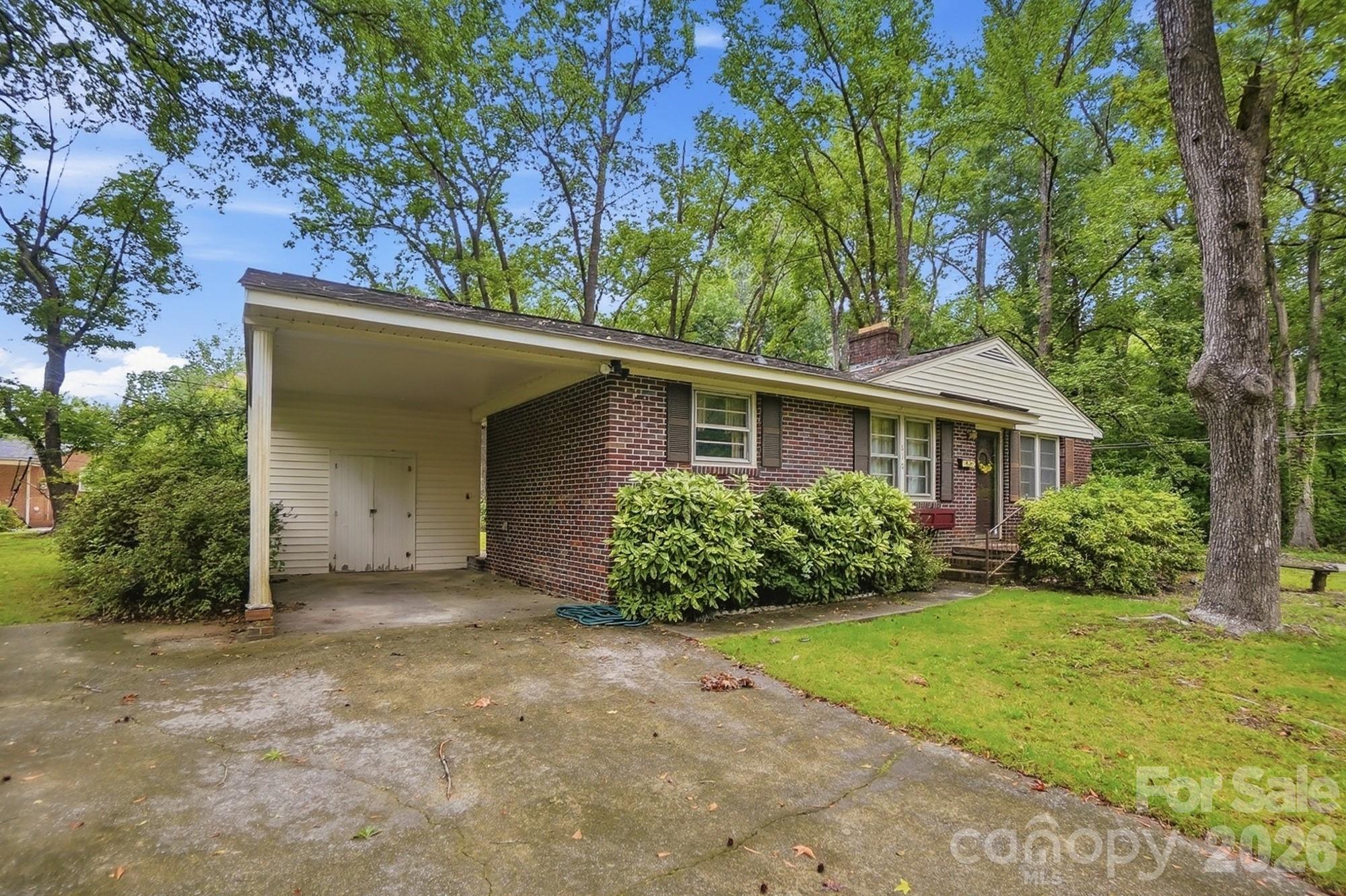Homes for sale in Lancaster, SC | 610 Laurel Ct, Lancaster, SC 29720 | MLS# 4401615