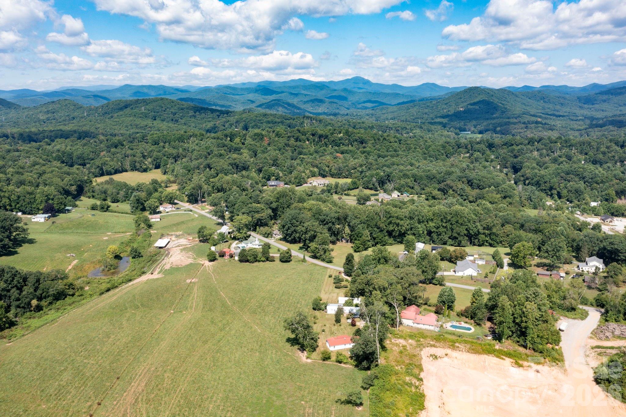 36th image of 86 Sterling Dr, Mills River, NC 28759 | MLS# 4401827