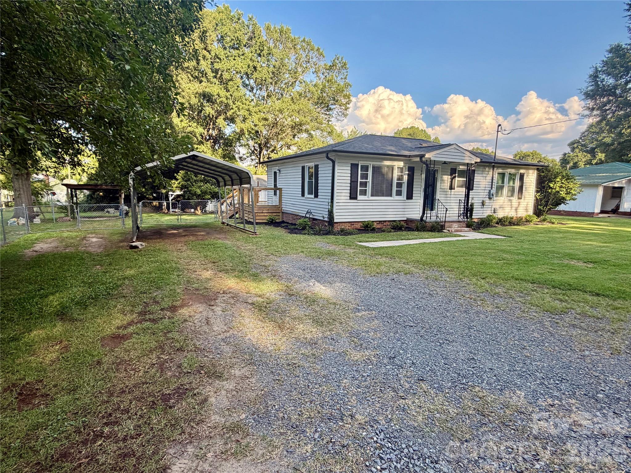 Homes for sale in Stanfield, NC | 104 Hilltop St, Stanfield, NC 28163 | MLS# 4402061