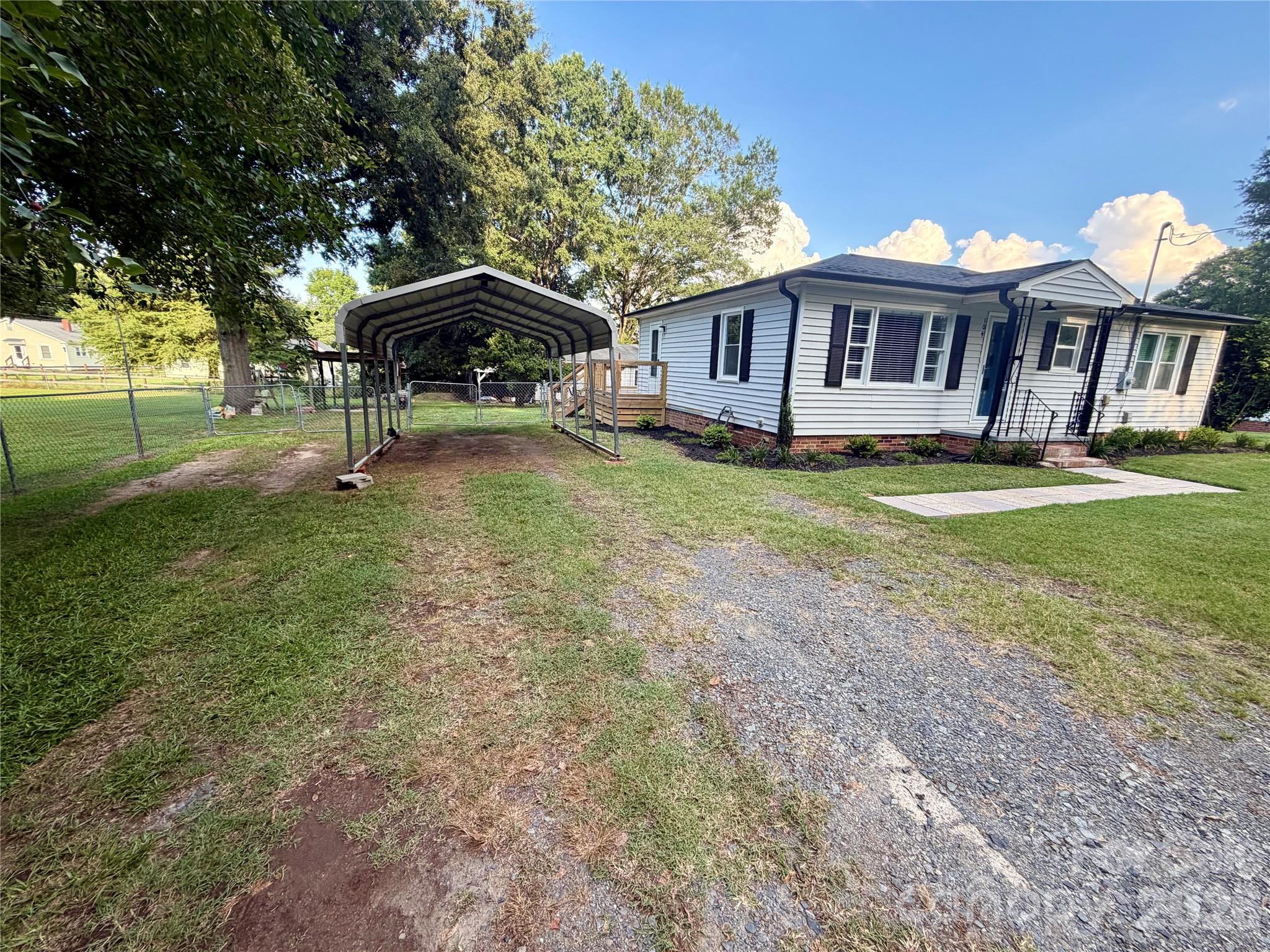Homes for sale in Stanfield, NC | 104 Hilltop St, Stanfield, NC 28163 | MLS# 4402061