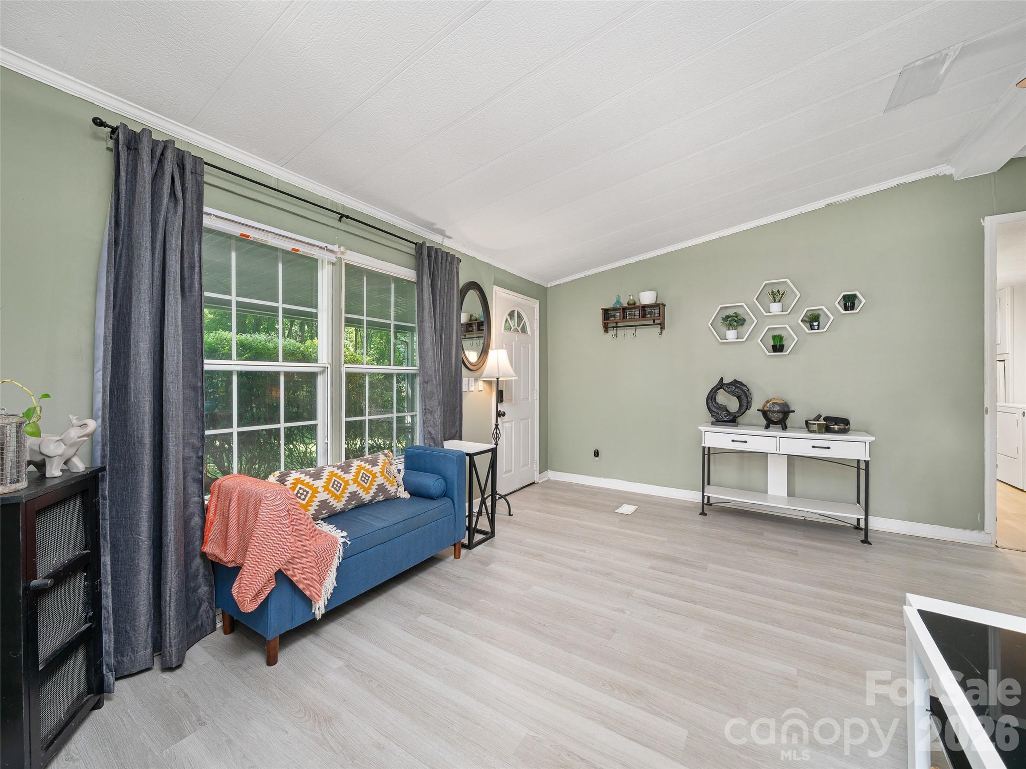 4th image of 2 Lost Forest Dr, Candler, NC 28715 | MLS# 4402355