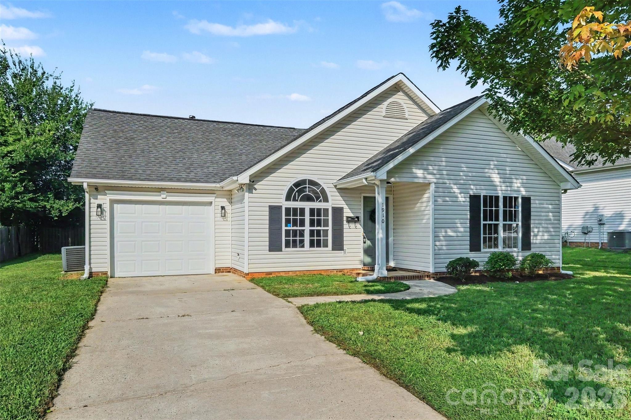 37th image of 1910 Olsen Ln, Charlotte, NC 28213 | MLS# 4402471