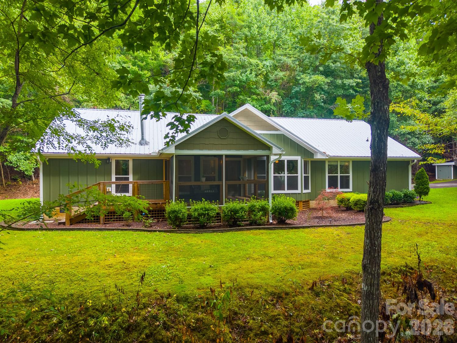 Homes for sale in Cullowhee, NC | 544 Stonehaven Dr, Cullowhee, NC 28723 | MLS# 4402717