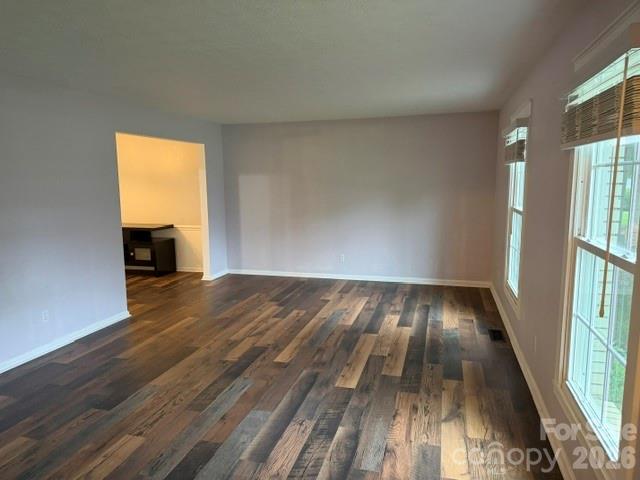 11th image of 1376 Glenheath Dr, Hendersonville, NC 28791 | MLS# 4402718