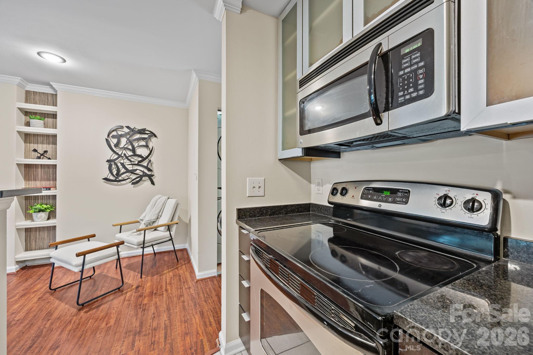 image of 525 N Graham St #2E, Charlotte, NC 28202 | MLS# 4402767