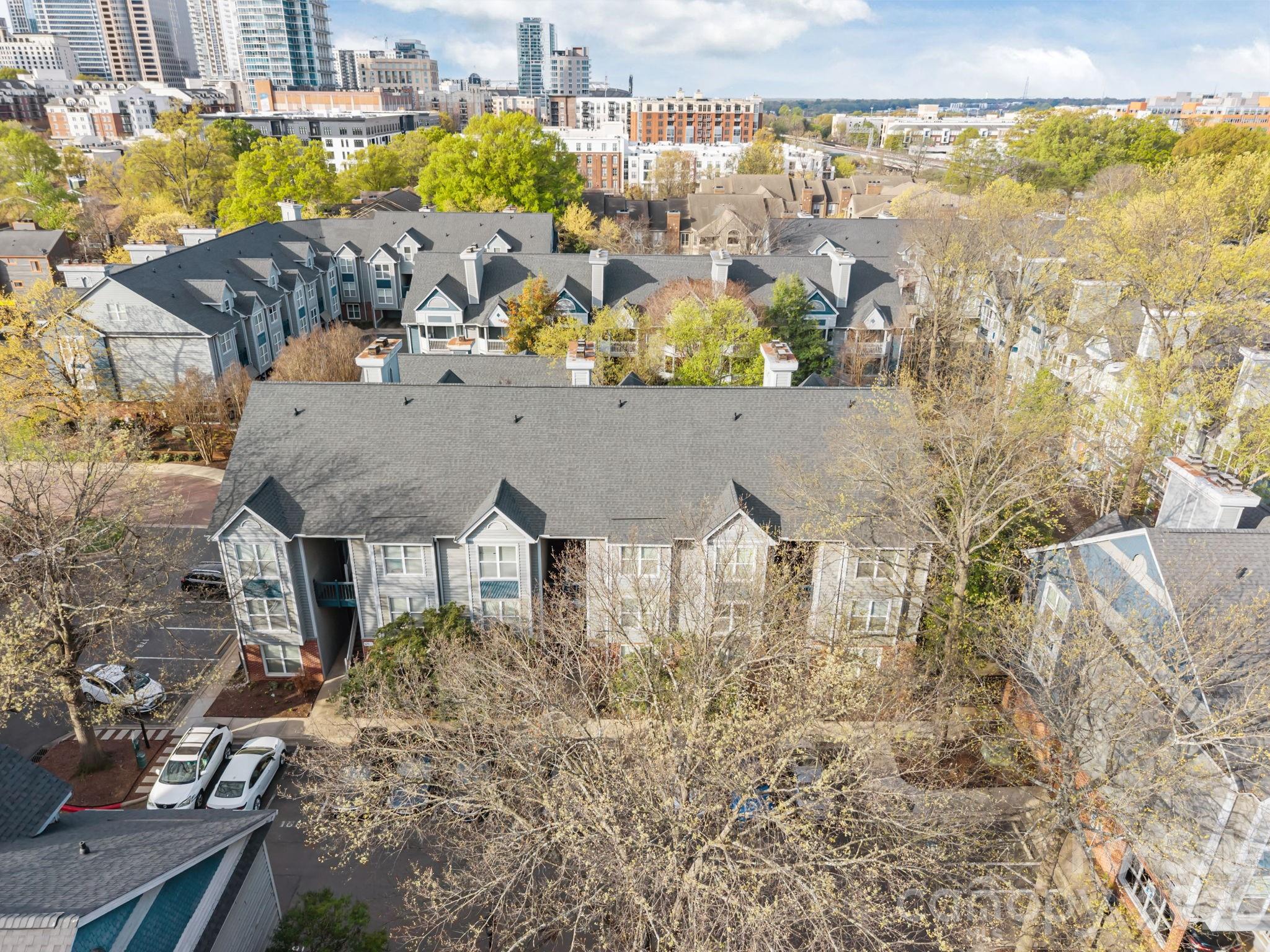 image of 525 N Graham St, Charlotte, NC 28202