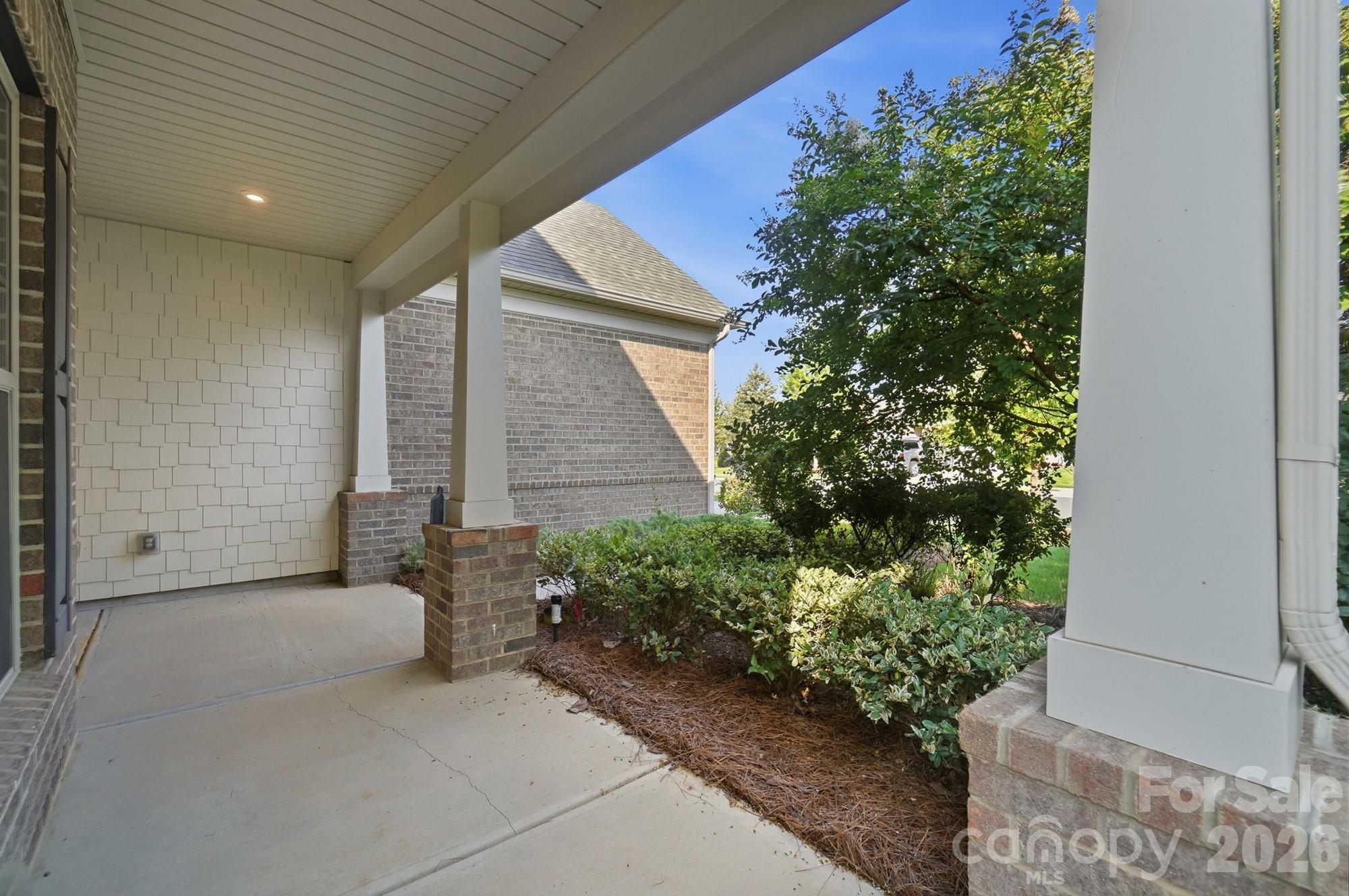 4th image of 1620 Red Leaf Dr, Fort Mill, SC 29715 | MLS# 4402773