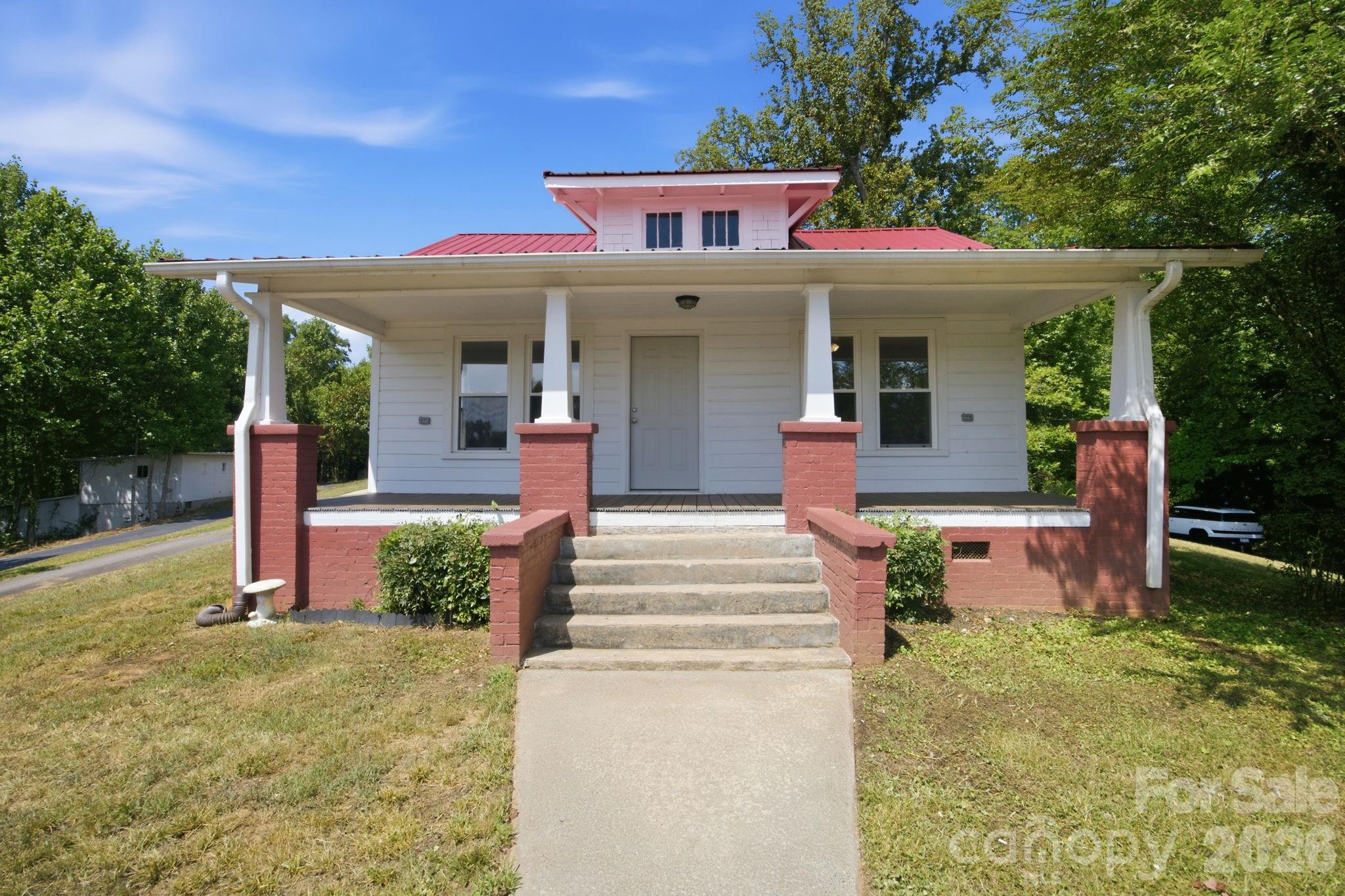 2nd image of 661 Lenoir Rd, Morganton, NC 28655 | MLS# 4402900