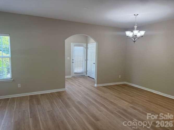 4th image of 17450 Caldwell Track Dr, Cornelius, NC 28031 | MLS# 4403161