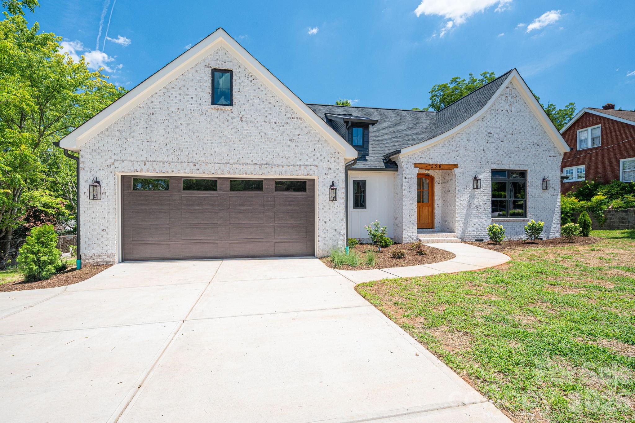 1st image of 526 N N Aspen St, Lincolnton, NC 28092 | MLS# 4403204