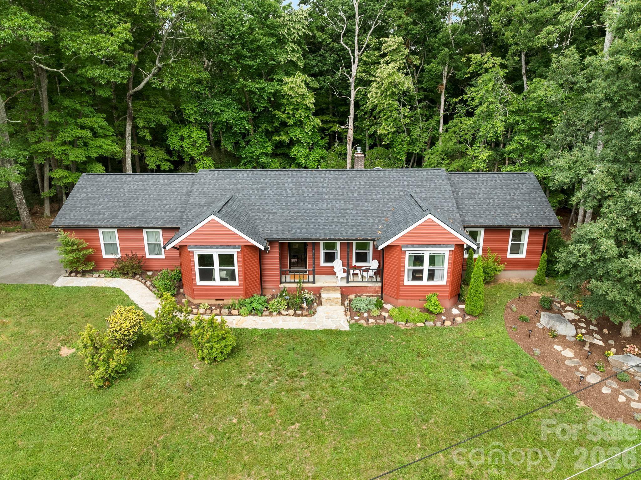 5th image of 84 Greenwood Acres Dr, Mills River, NC 28759 | MLS# 4403279