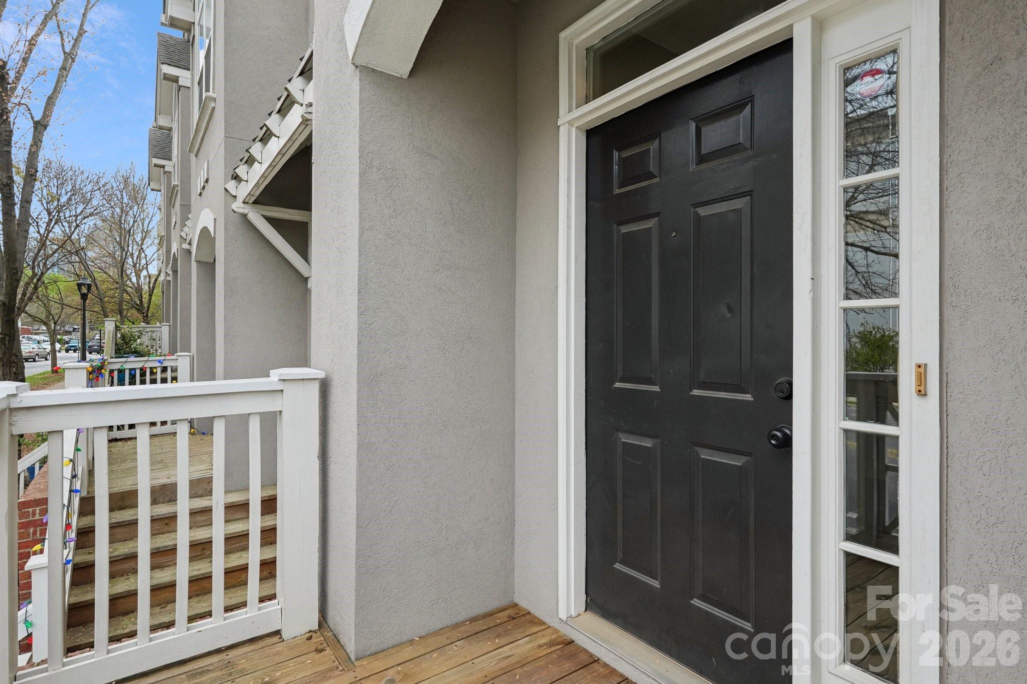 3rd image of 827 4Th St W, Charlotte, NC 28202 | MLS# 4403569