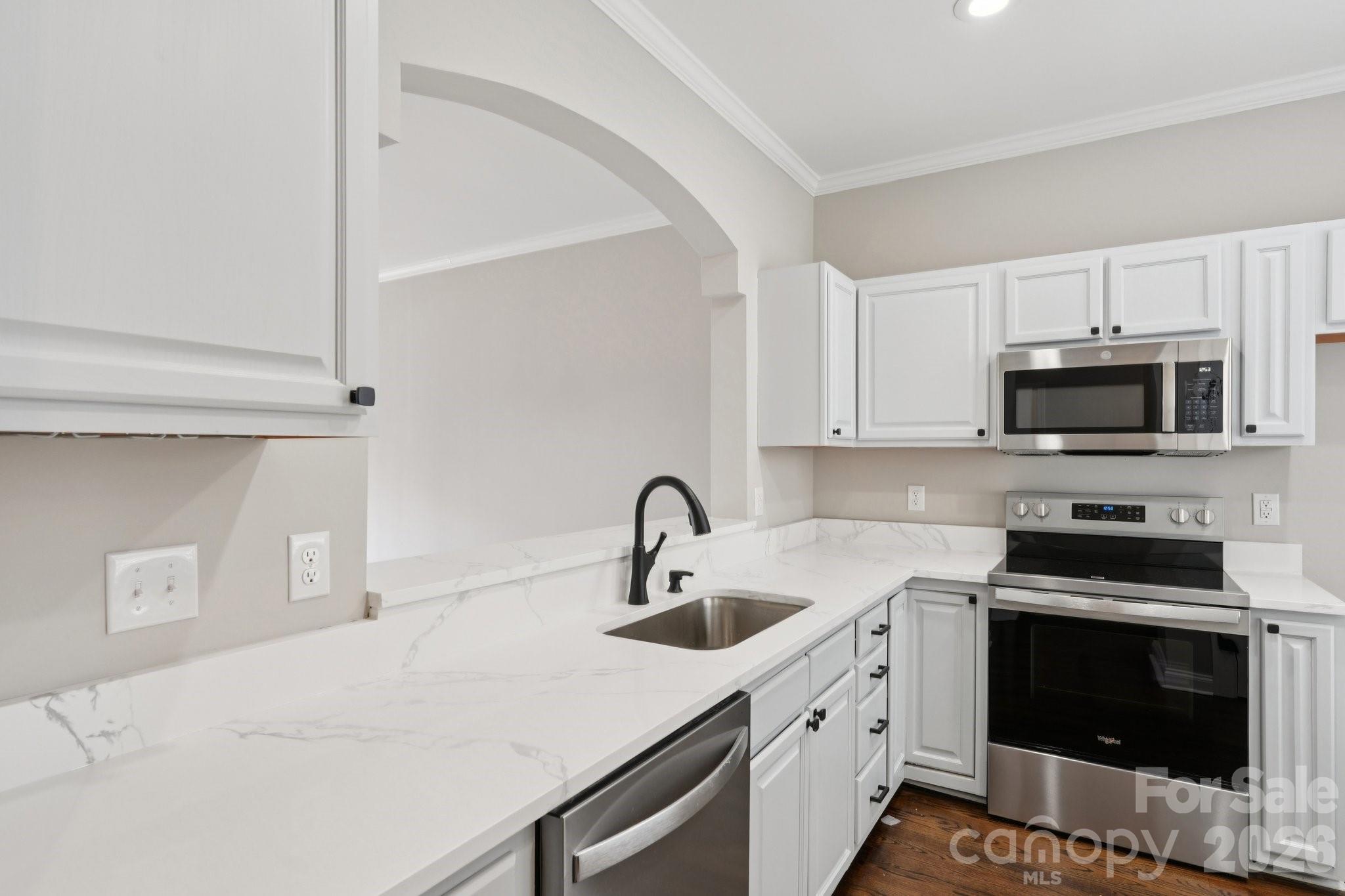 5th image of 827 4Th St W, Charlotte, NC 28202 | MLS# 4403569