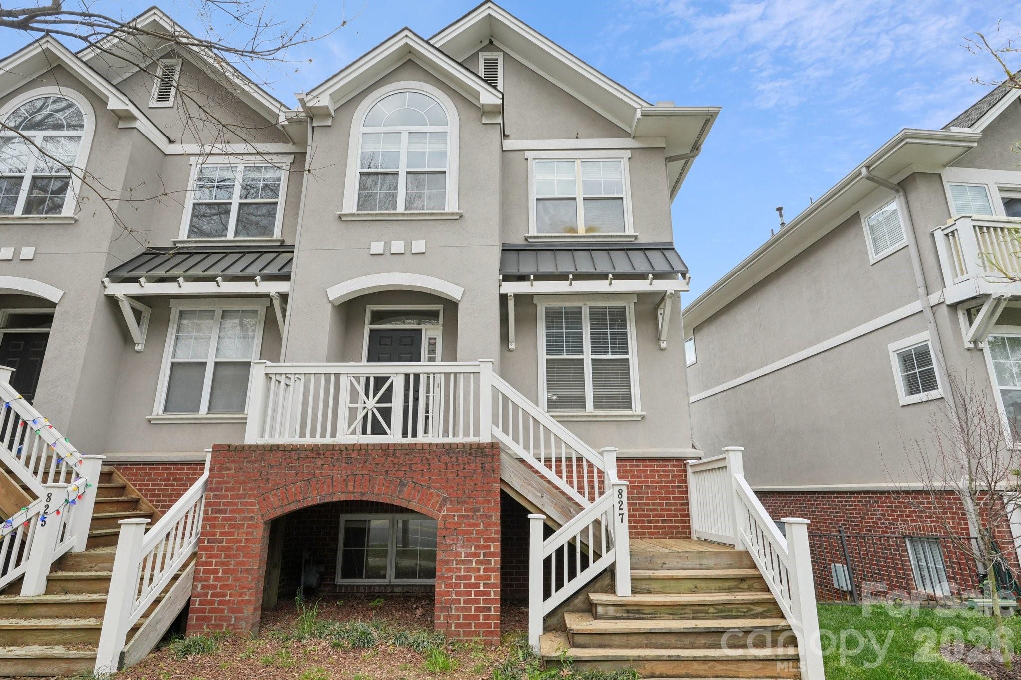 1st image of 827 4th St W, Charlotte, NC 28202 | MLS# 4403569
