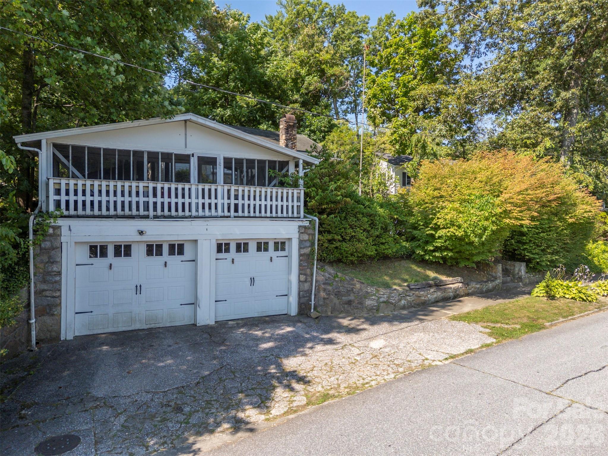 5th image of 720 Sylvan Blvd, Hendersonville, NC 28791 | MLS# 4403637