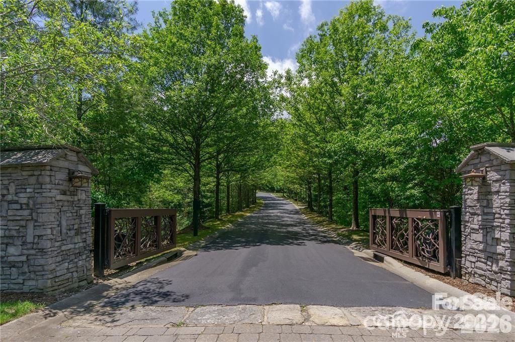 Homes for sale in Horse Shoe, NC | Lot 11 Shining Rock Path, Horse Shoe, NC 28742 | MLS# 4403672