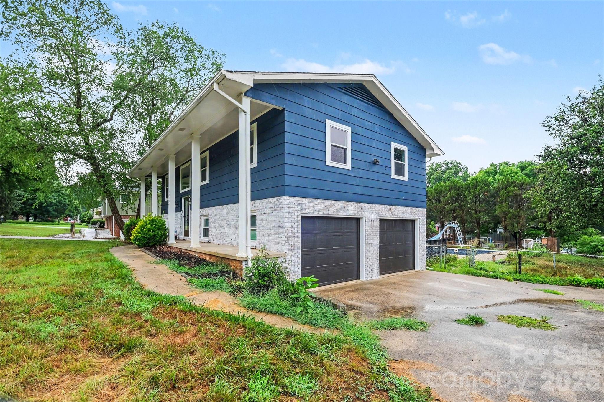 5th image of 2310 24Th Ave Ne, Hickory, NC 28601 | MLS# 4403781