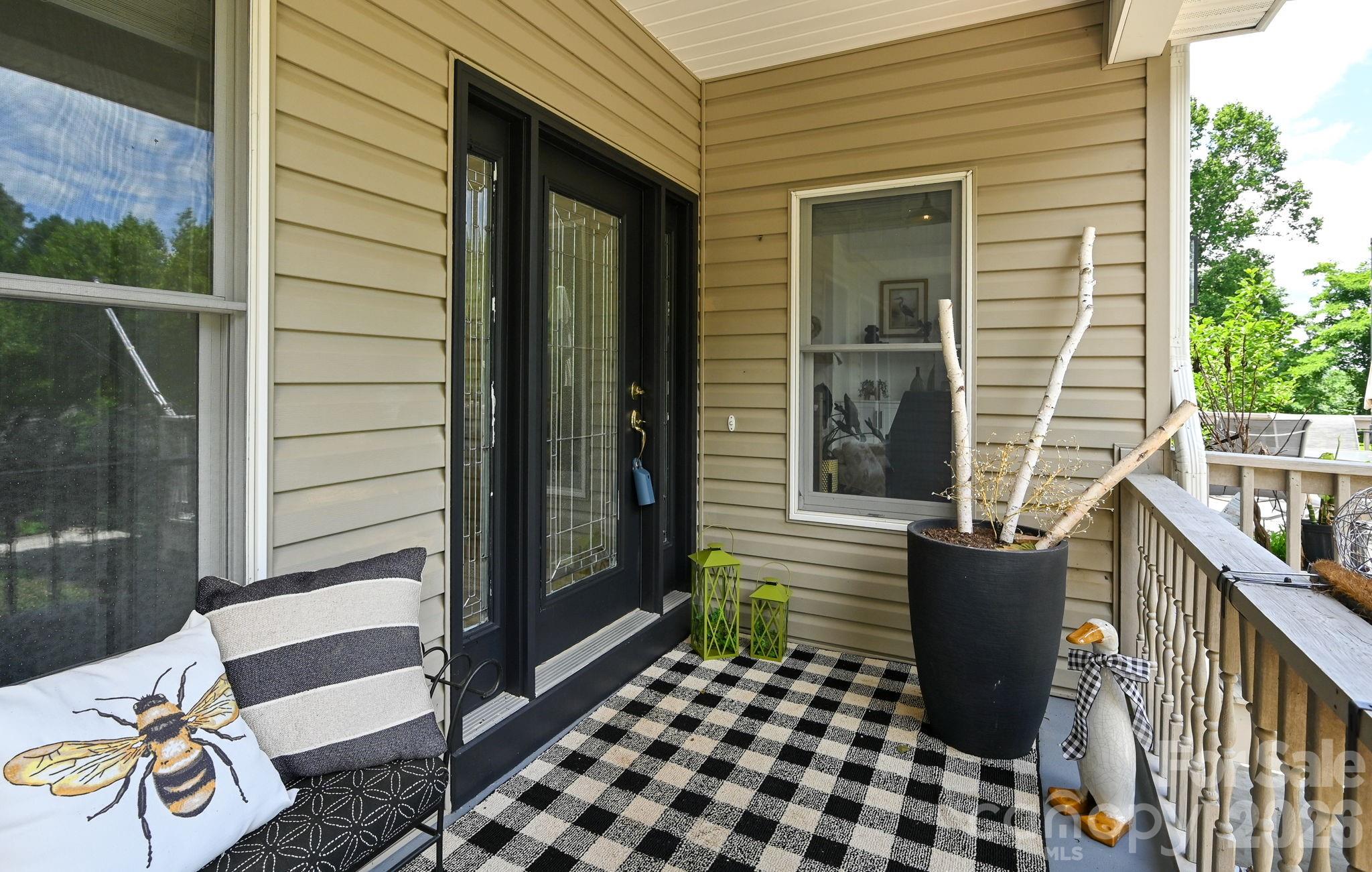4th image of 77 Carriage West Dr, Hendersonville, NC 28791 | MLS# 4403806
