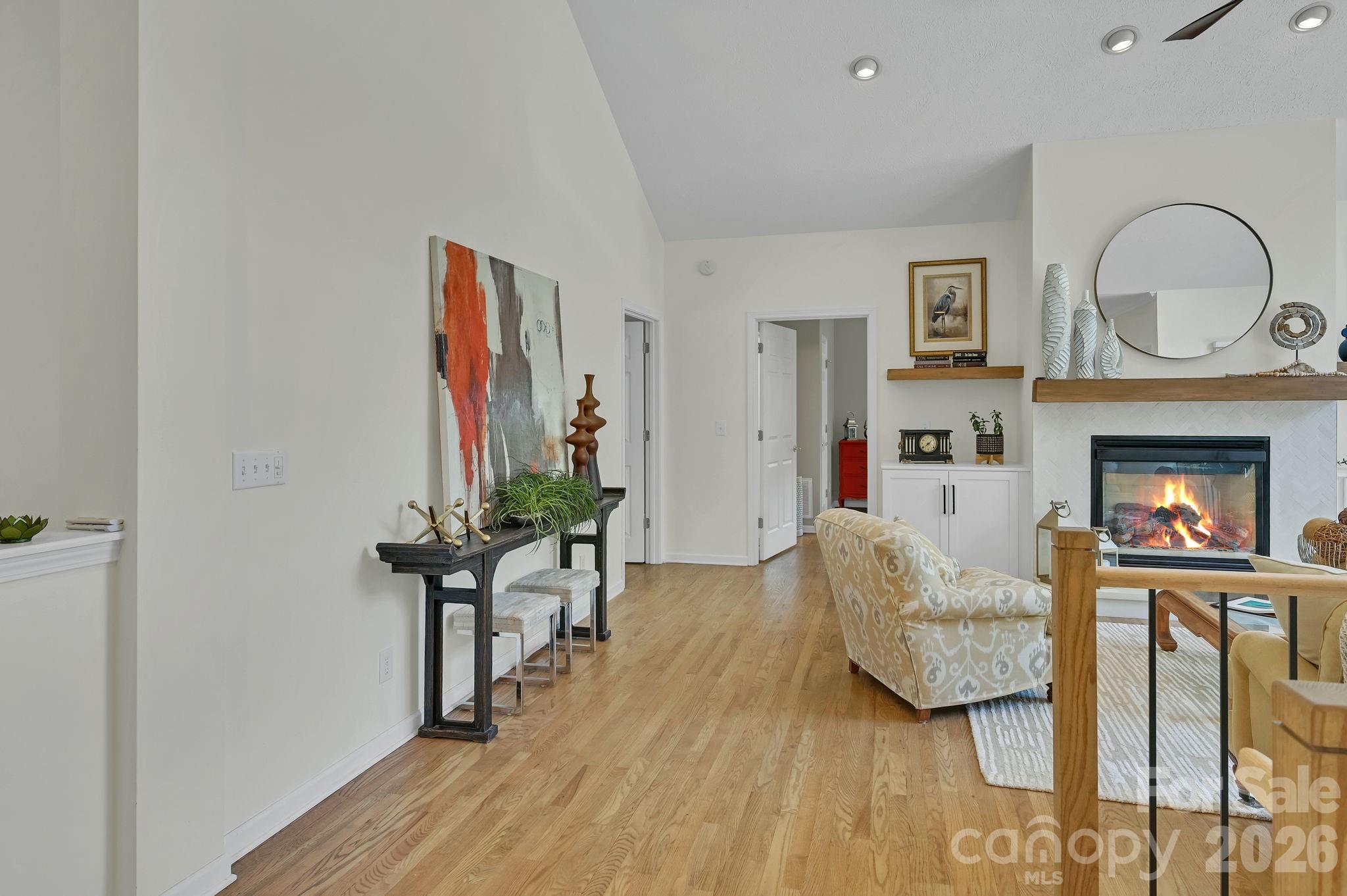 5th image of 77 Carriage West Dr, Hendersonville, NC 28791 | MLS# 4403806