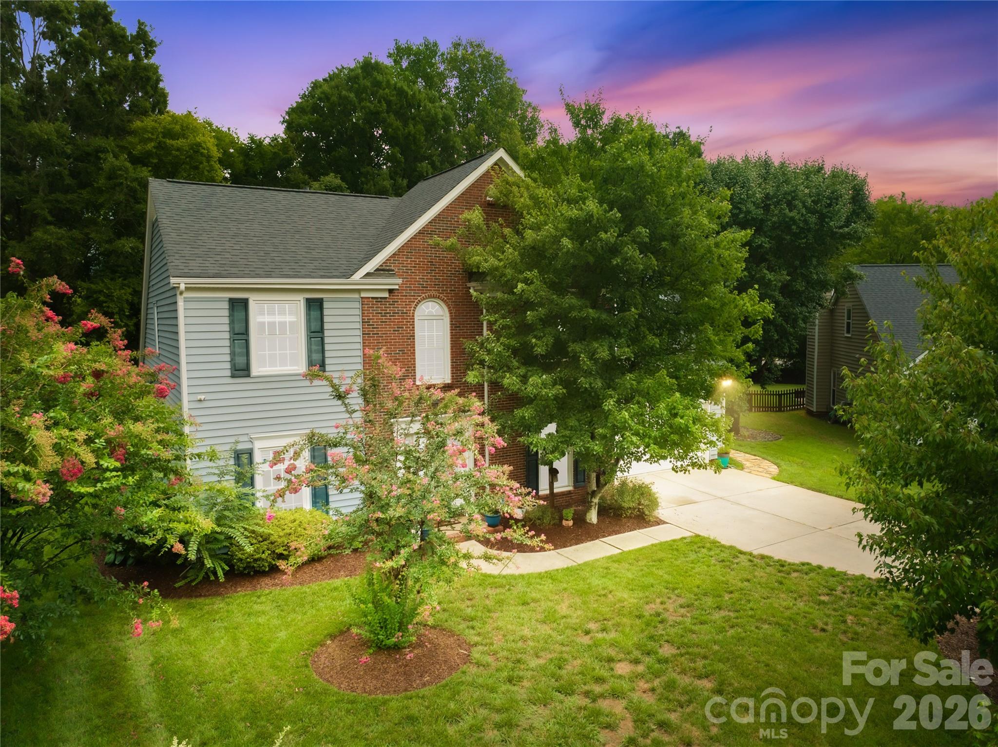 2nd image of 1363 Yorkshire Pl Nw, Concord, NC 28027 | MLS# 4403904